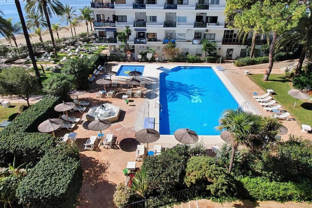 מארבלה Skol 521. Fantastic Studio On The Beachfront For Holiday Rental. מראה חיצוני תמונה